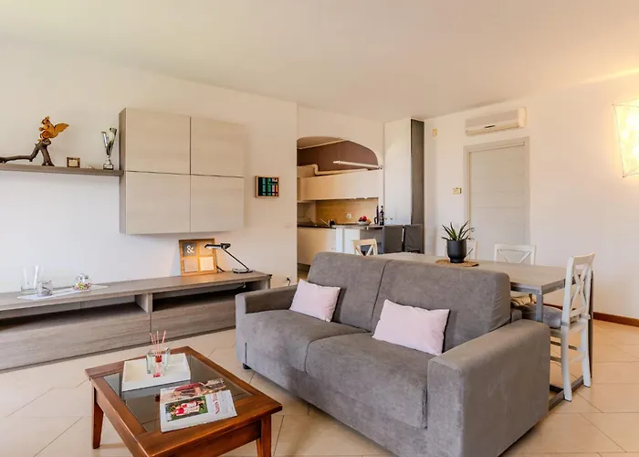 Apartament Di Lalla By Interhome Lierna