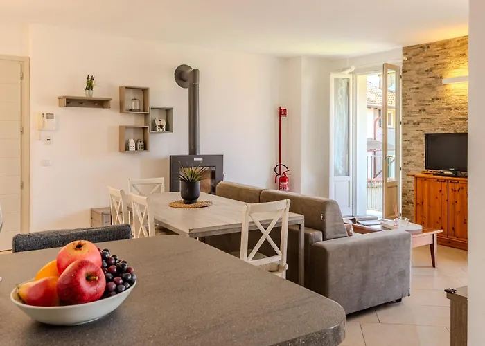 Di Lalla By Interhome Apartament