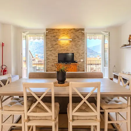 Di Lalla By Interhome Apartment Lierna