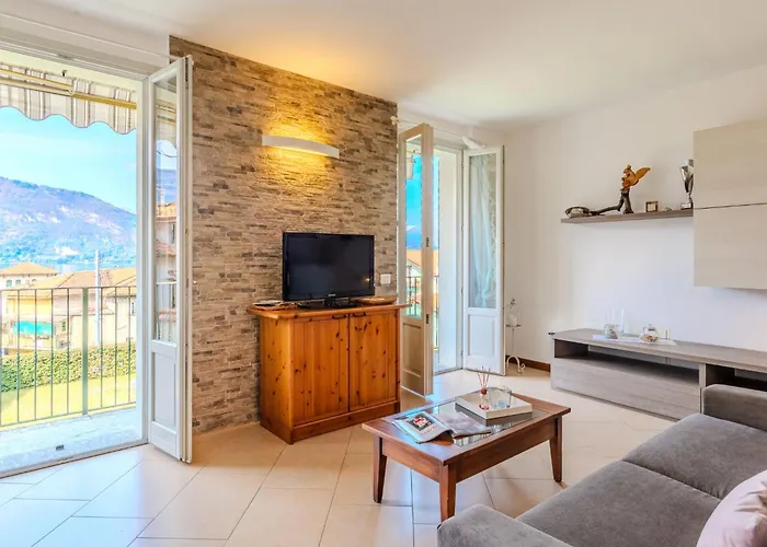 Di Lalla By Interhome Appartement Lierna